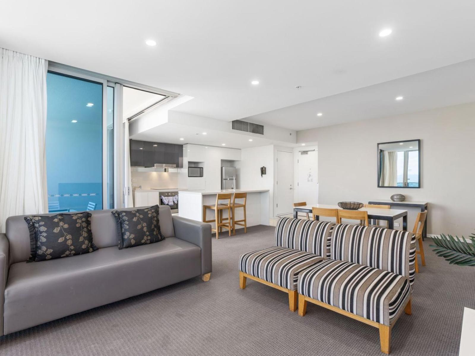 Orchid Residences - Hr Surfers Paradise غولد كوست الغرفة الصورة
