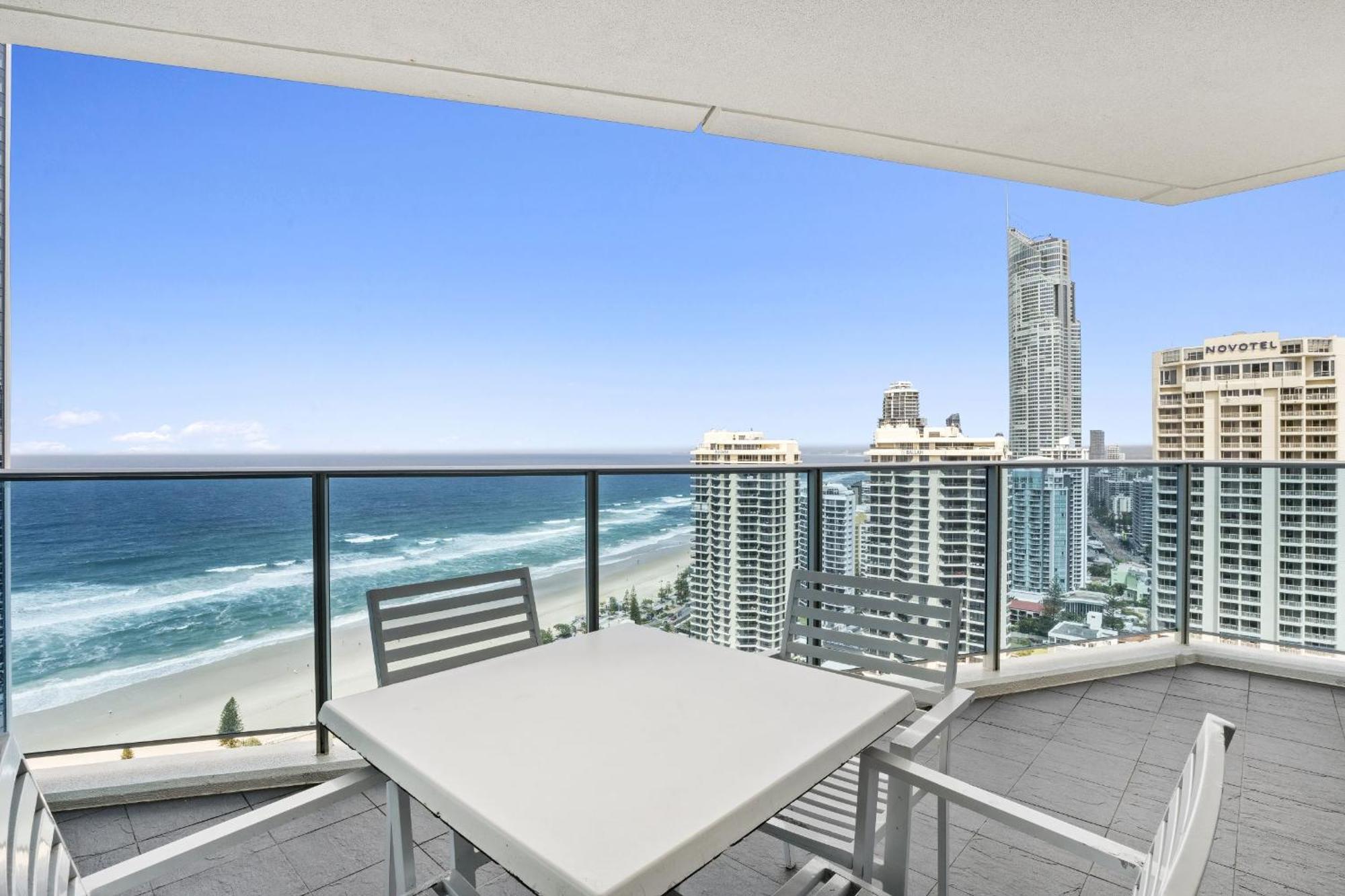 Orchid Residences - Hr Surfers Paradise غولد كوست الغرفة الصورة