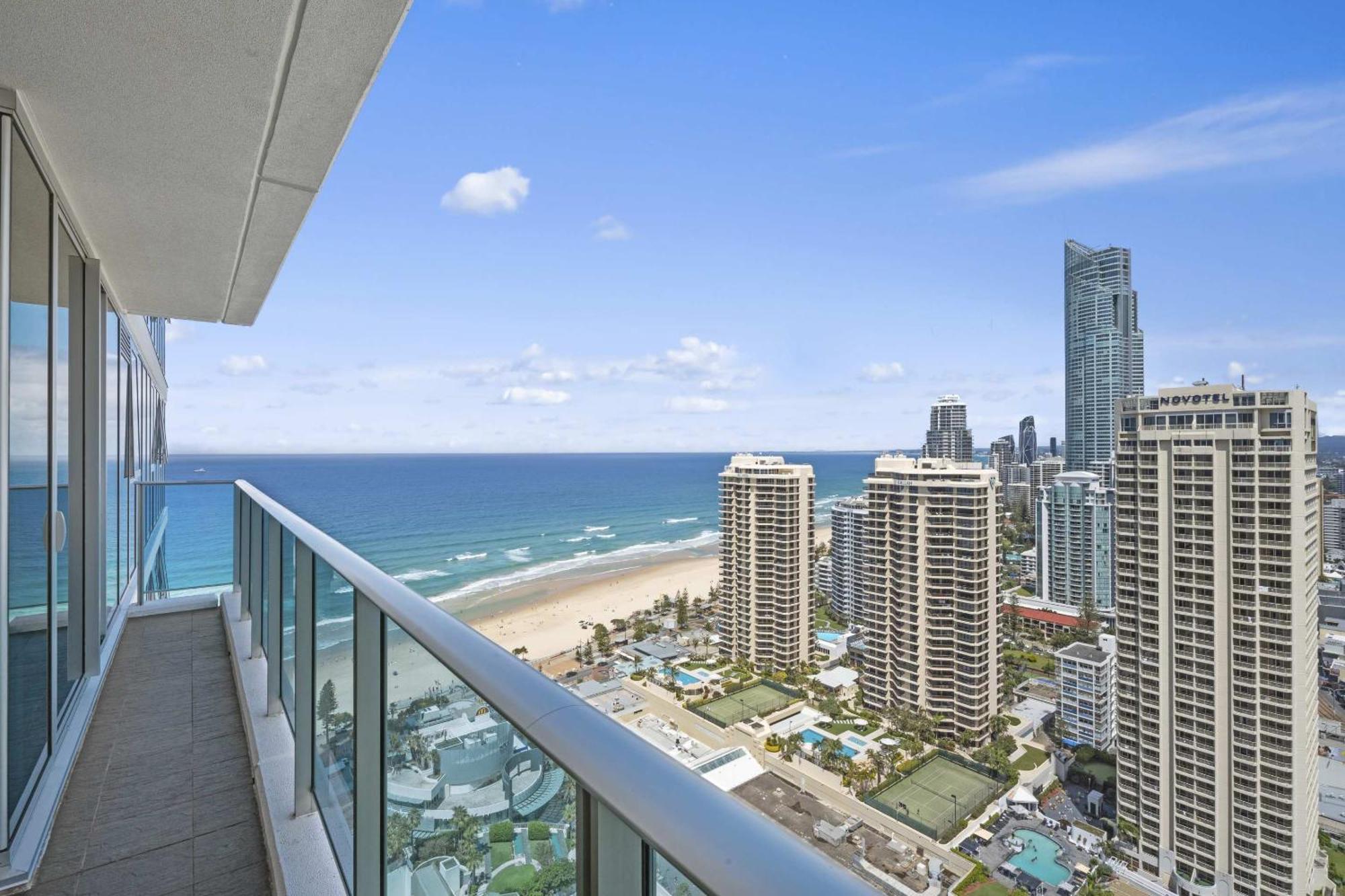 Orchid Residences - Hr Surfers Paradise غولد كوست الغرفة الصورة